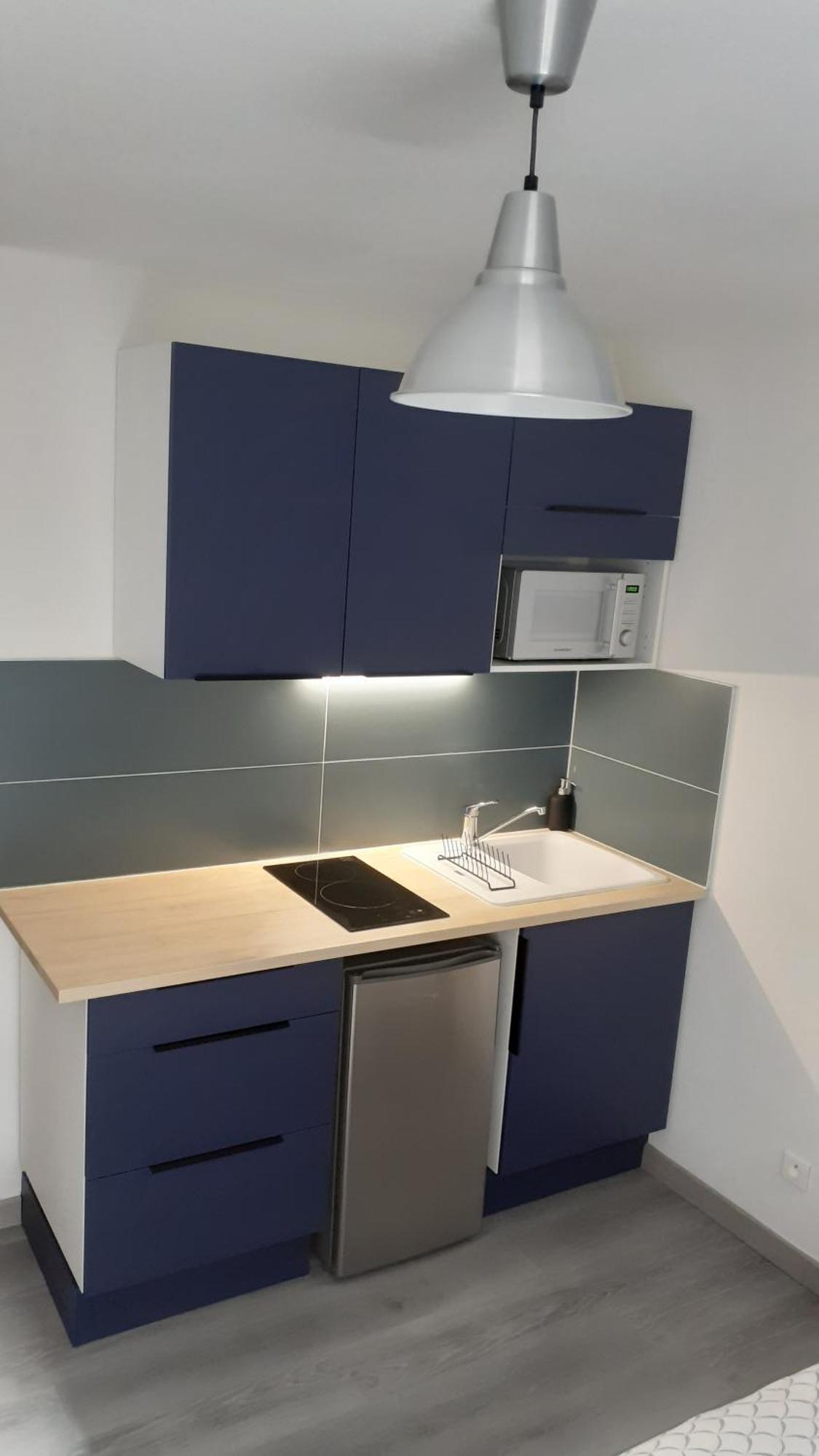 Agreable Studio Tout Equipe A Mulhouse Luaran gambar